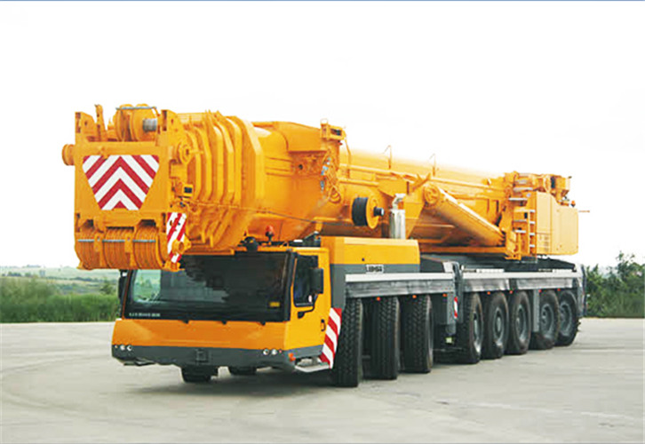 察雅县精密设备吊装（如机床、仪器）需要特殊车型吗？